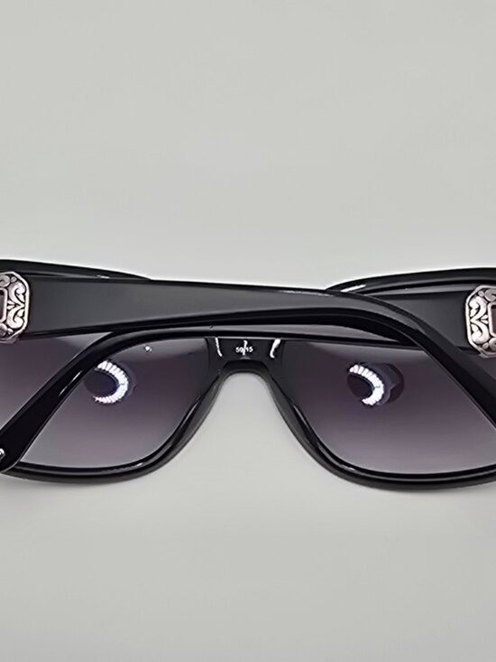 *SOLD*Brighton She’s So Fine Gloss Black Rhinestone Frame Grey Gradient Sunglass - Picture 13 of 16